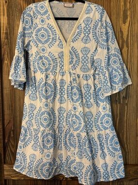 Blue and White Embroidered V-Neck Tunic Dress